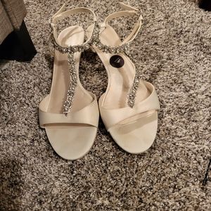 Low wedge sandle
